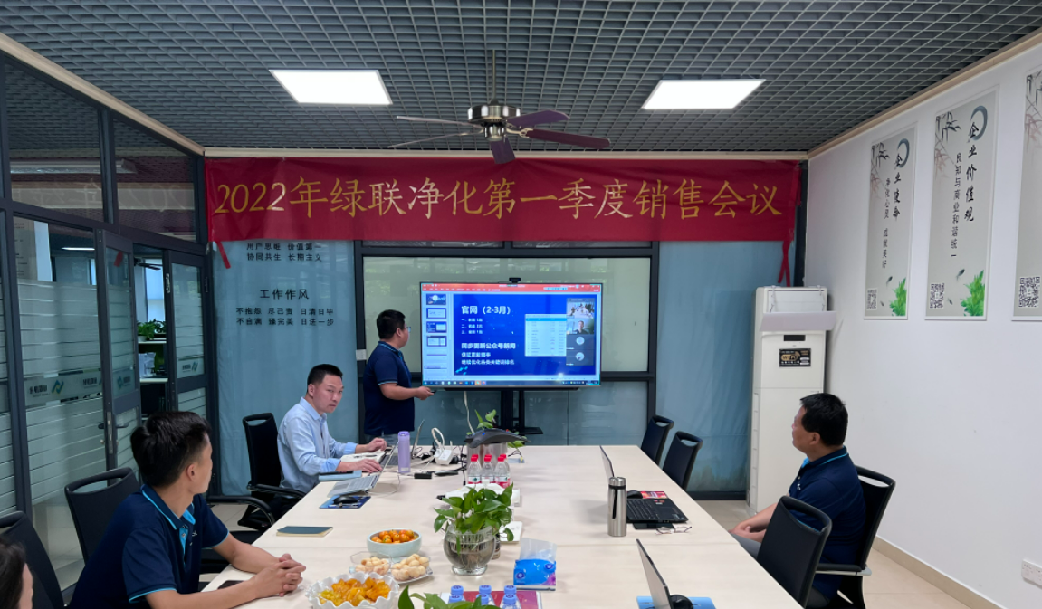 市場(chǎng)部助理唐昕爍